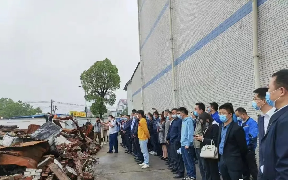 祝贺长沙众兴何杨忠、段恩宁获“长沙县安全生产先进个人”称号